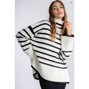 Silk & Salt M Off White and Black Striped Denie sweater